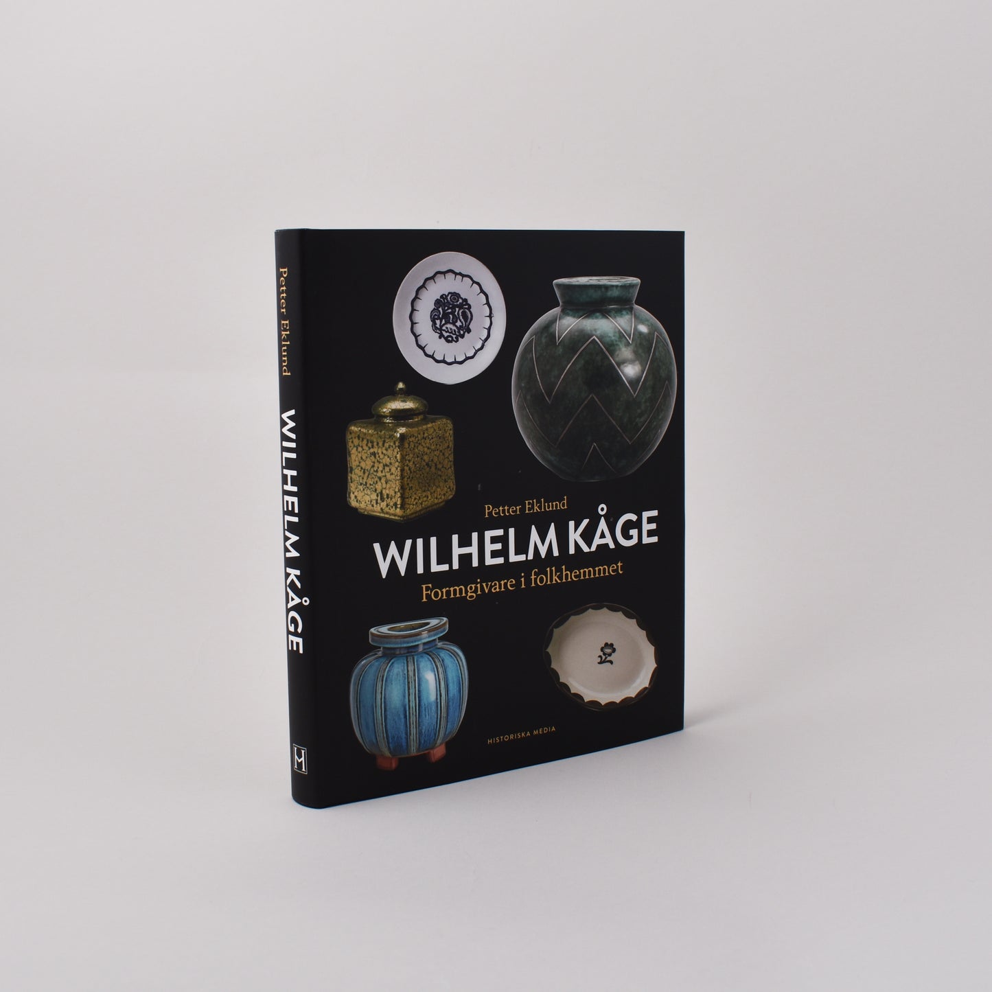 Boken WIlhelm Kåge Formgivare i Folkhemmet i Nationalmuseum Shop