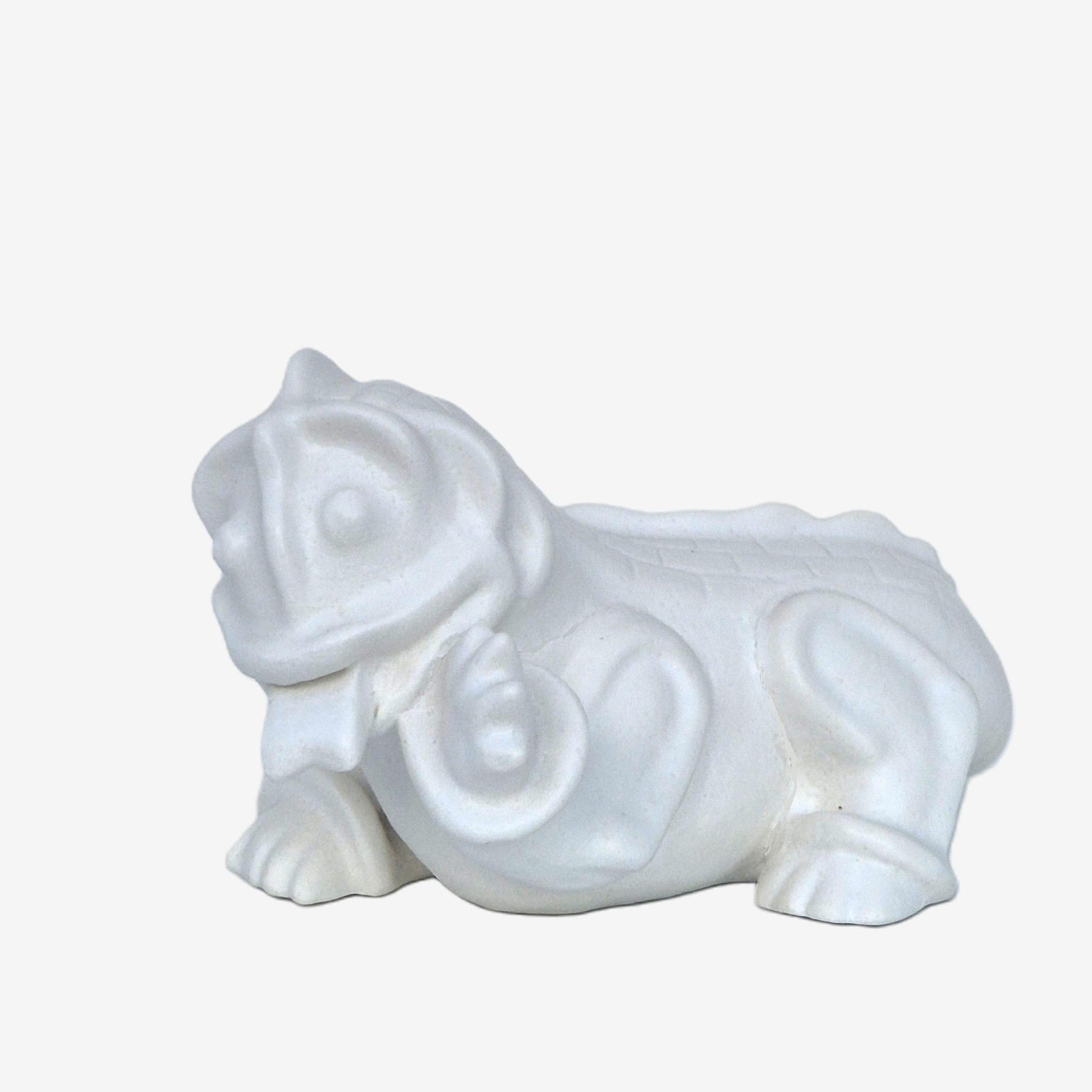 Vit drakvalp formgiven av Wilhelm Kåge