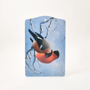 blå skärbräda med röda fåglar målade av Jan Bergerlind