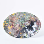 Ladda upp bild till gallerivisning, Oval bricka med motiv av Bruno Liljefors Katt på blomsteräng
