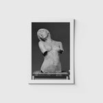 Ladda upp bild till gallerivisning, Stort konstkort med motiv av skulpturen dimman i svart och vitt
