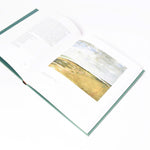 Ladda upp bild till gallerivisning, insida i boken carl fredrik hill med bild på landskapsmåleri
