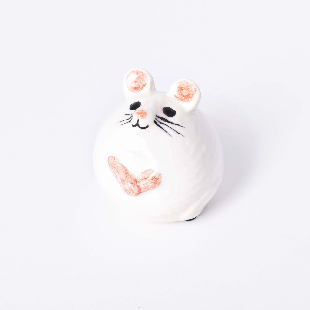Lisa Larson vit mus i keramik med rosa öron, nos och tassar